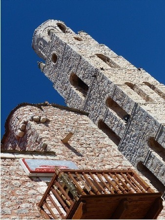 Areopoli: wieża jednego z licznych tutejszych kościołów